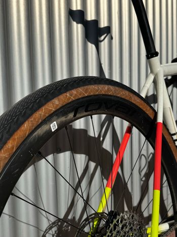 Used Specialized Crux Pro - SRAM Force XPLR eTAP AXS 2024 2024 Road & Gravel, White — image 9 of 18