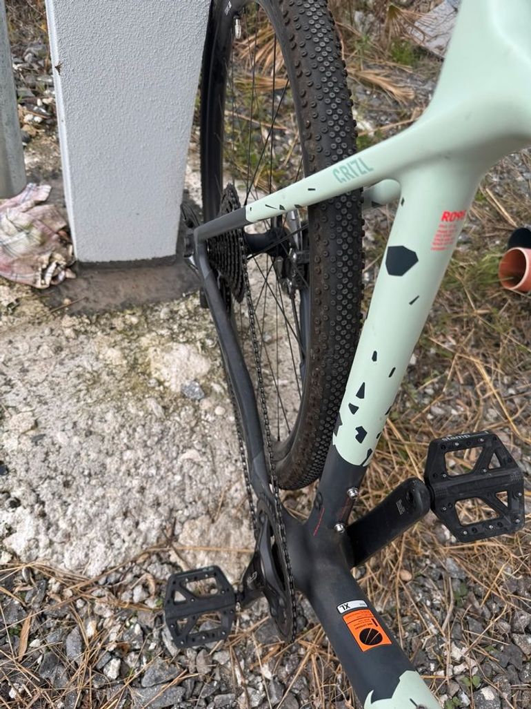 Used Canyon Grizl CF SL 8 1by 2021 2021 Road & Gravel, Green — image 4 of 8
