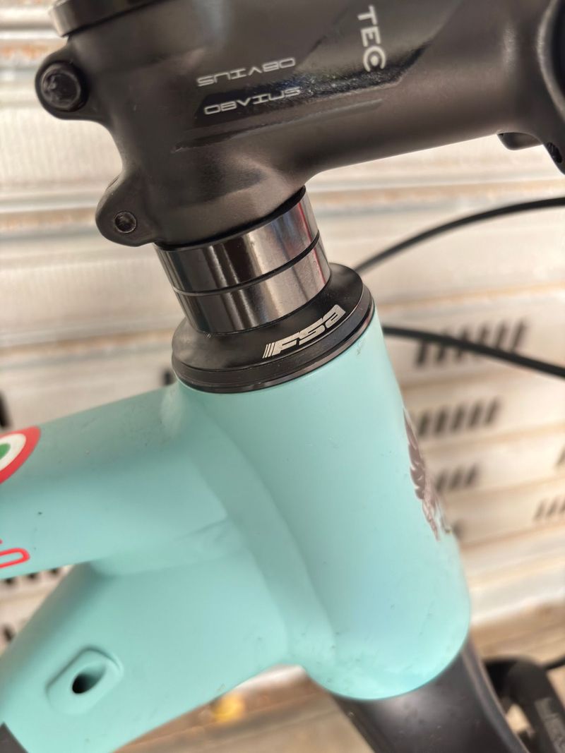 Used Bianchi Jab 27.2 Plus 2017 2017 Mountainbike, Light Gray — image 5 of 8