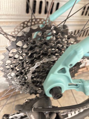 Used Bianchi Jab 27.2 Plus 2017 2017 Mountainbike, Light Gray — image 7 of 8