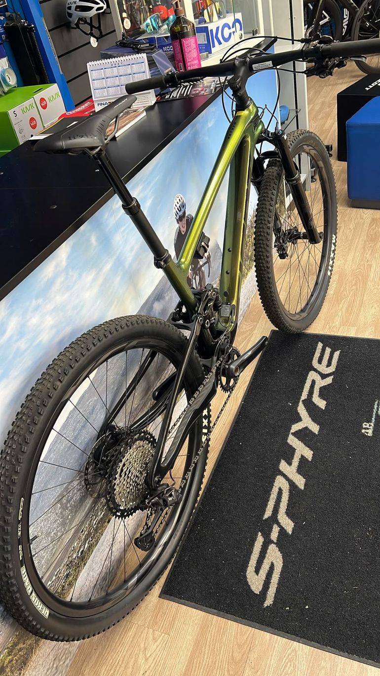 Used Giant Anthem Advanced Pro 29 1 2022 2022 Mountainbike, Green, 29 — image 3 of 9
