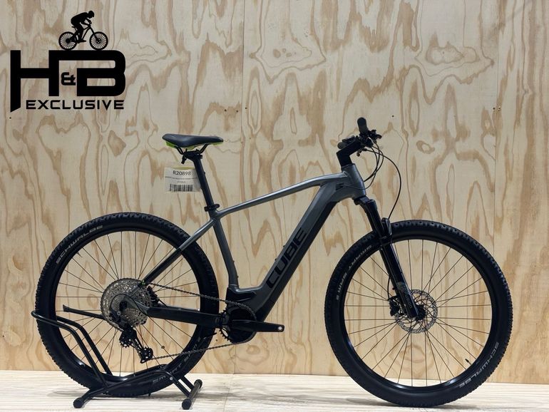 Used CUBE Reaction Hybrid Pro 625 SHIMANO DEORE 2022 Mountainbike, Light Gray — image 1 of 12