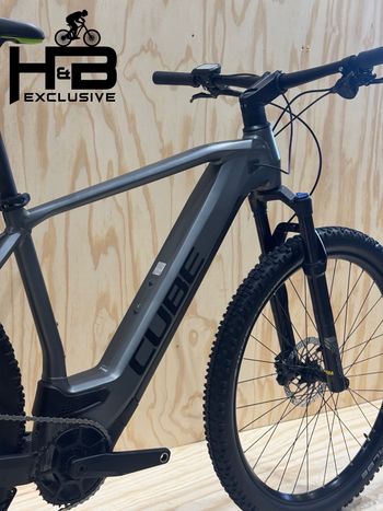Used CUBE Reaction Hybrid Pro 625 SHIMANO DEORE 2022 Mountainbike, Light Gray — image 10 of 12