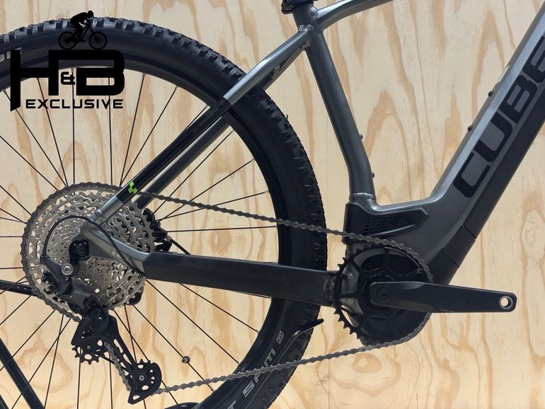 Used CUBE Reaction Hybrid Pro 625 SHIMANO DEORE 2022 Mountainbike, Light Gray — image 3 of 12