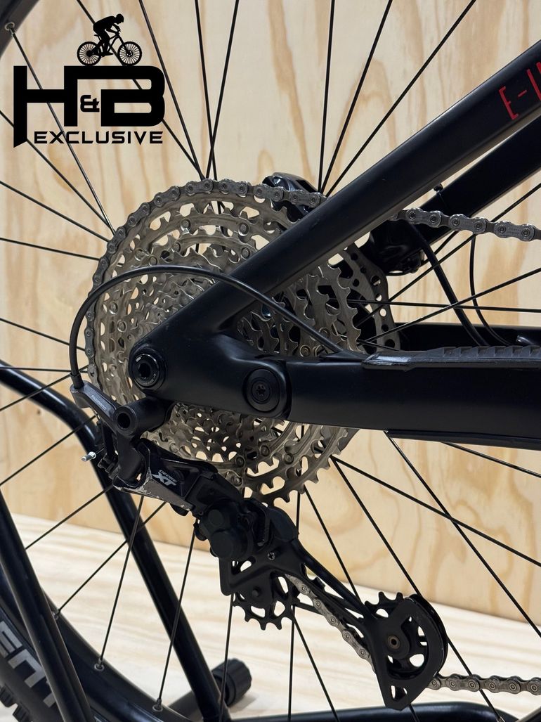 Used Stevens E-Inception ED 8.7.2 GTF Carbon Shimano XT 2022 Mountainbike, White — image 13 of 14