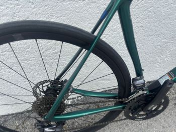 Used Cannondale Synapse Carbon Disc Ultegra Di2 2021 2021 Road & Gravel, Green — image 3 of 13
