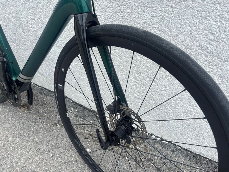 Used Cannondale Synapse Carbon Disc Ultegra Di2 2021 2021 Road & Gravel, Green — image 6 of 13