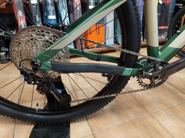 Used Ghost Nirvana Other Shimano 2025 Mountainbike, Green — image 2 of 3