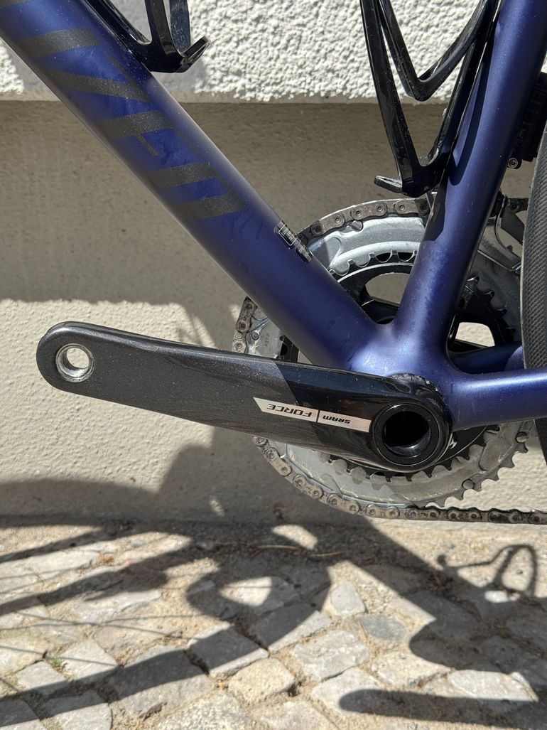 Used Specialized Aethos Comp - Rival eTap AXS 2022 2022 Road & Gravel, Violett — image 11 of 13
