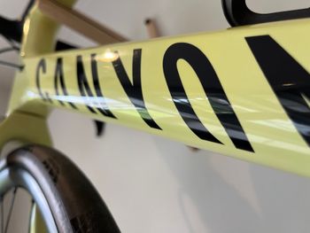 Used Canyon Endurace CF SL 8 Di2 2023 2023 Road & Gravel, Orange — image 2 of 6