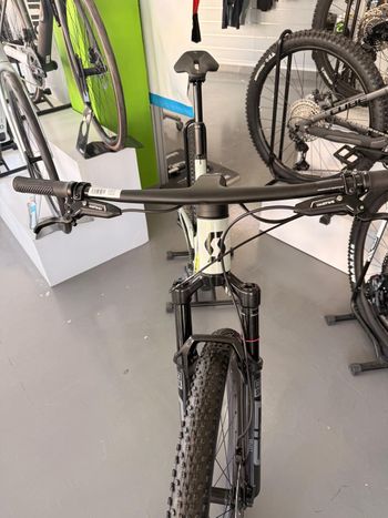 Used Scott Spark RC Team Issue 2026 2026 Mountainbike, Green, 29 — image 5 of 6