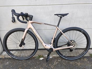 Used Orbea DENNA M30 2025 2025 Road & Gravel, Light Gray — image 2 of 3