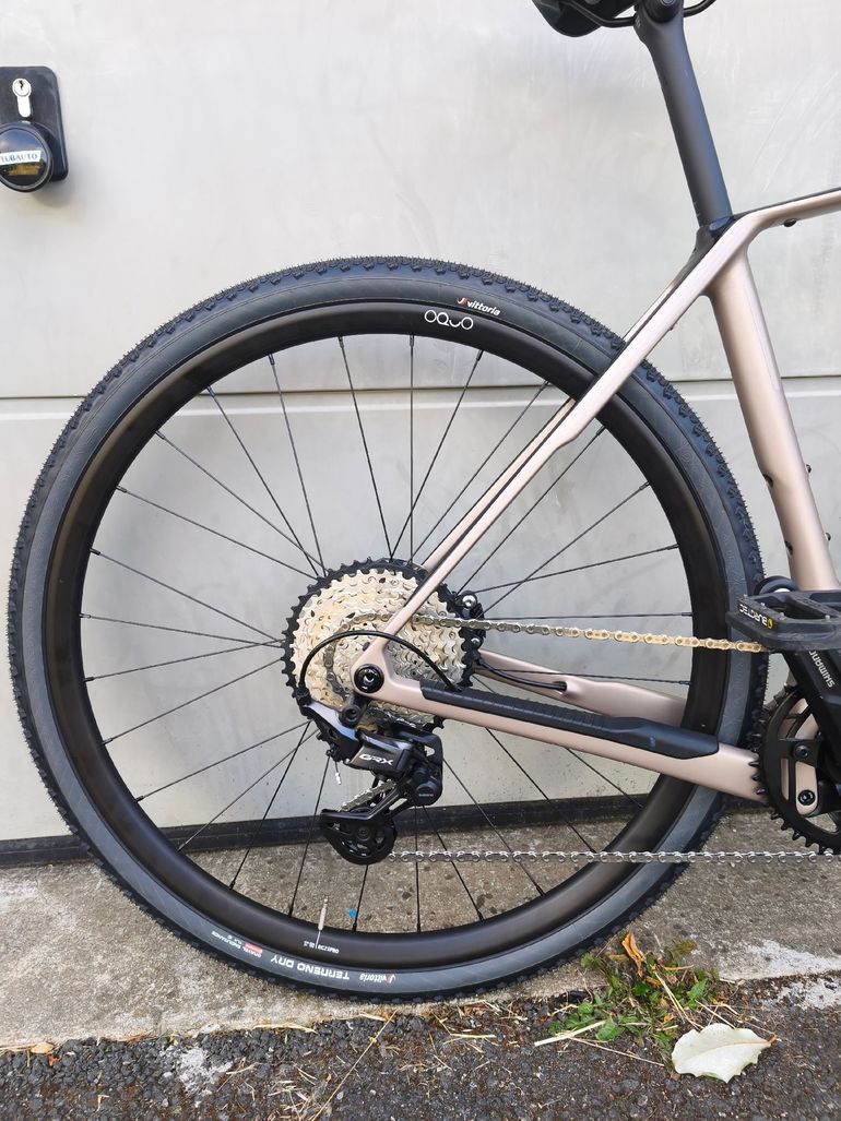 Used Orbea DENNA M30 2025 2025 Road & Gravel, Light Gray — image 3 of 3