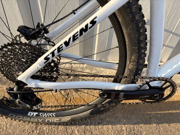 Used Stevens Monarch Trail 2020 2020 Mountainbike, White, 29 — image 8 of 13