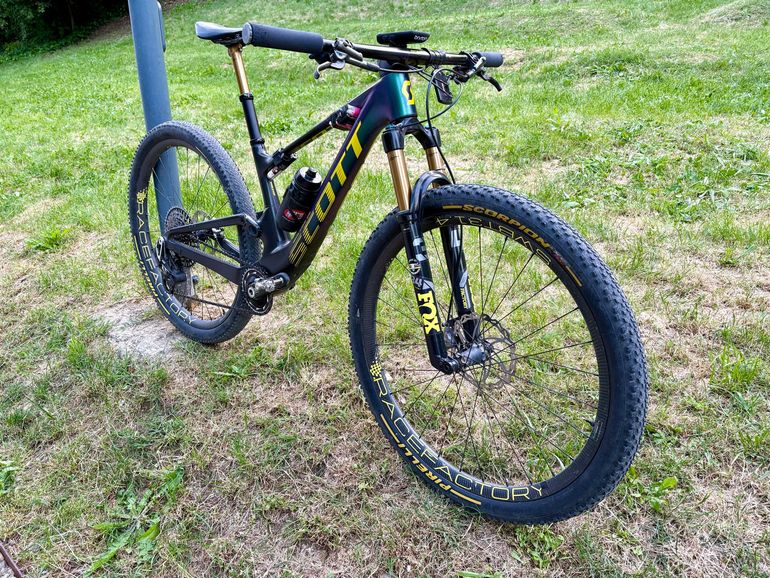 Used Scott Spark RC World Cup EVO AXS 2022 2022 Mountainbike, Green — image 7 of 7