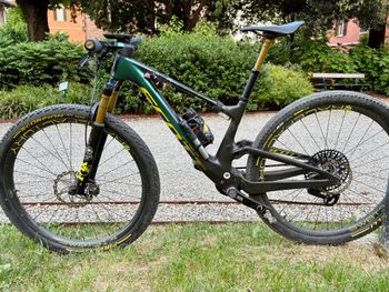 Used Scott Spark RC World Cup EVO AXS 2022 2022 Mountainbike, Green — image 2 of 7