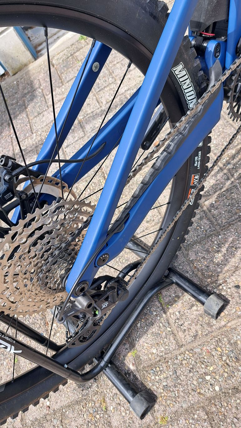Used Lapierre E-Zesty AM 9.4 2024 2024 Mountainbike, Blue, 29 — image 3 of 3