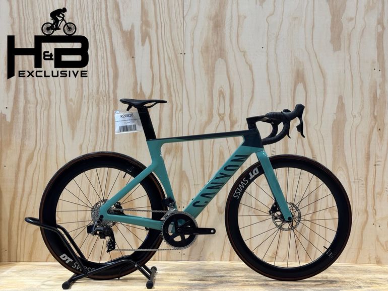 Used Canyon Aeroad CF SLX 7 ETap Carbon Sram Rival AXS 2023 Road & Gravel, Green — image 1 of 11
