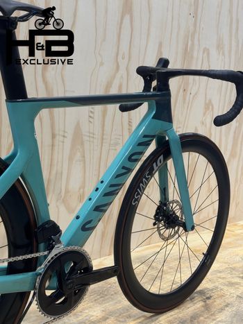 Used Canyon Aeroad CF SLX 7 ETap Carbon Sram Rival AXS 2023 Road & Gravel, Green — image 9 of 11