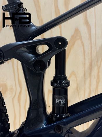 Used Orbea Wild H20 Shimano XT 2024 Mountainbike, Black — image 9 of 12