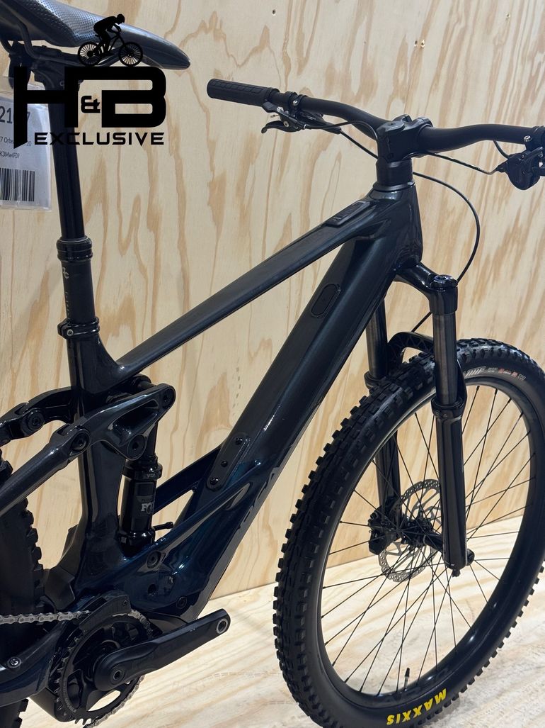 Used Orbea Wild H20 Shimano XT 2024 Mountainbike, Black — image 10 of 12