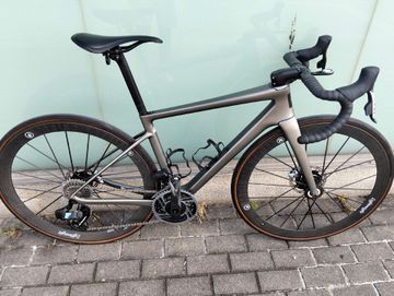 Tweedehands Enve Melee PRO RED 2025 2025 Road & Gravel