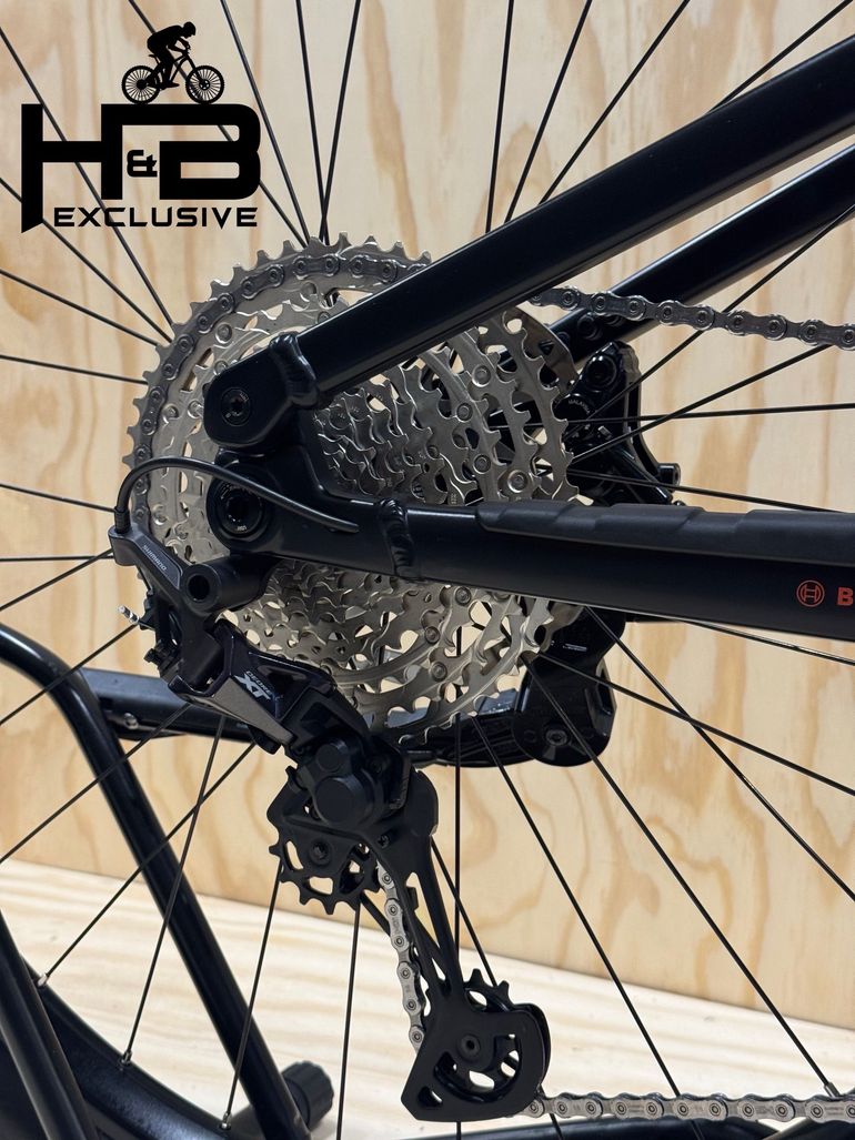 Used KTM Macina Chacana 792 Shimano XT 2024 Mountainbike, Red — image 13 of 14
