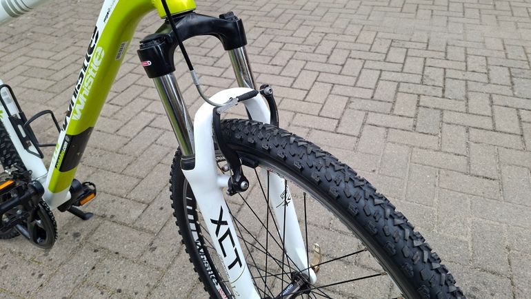 Used Whistle 1054V 2011 Mountainbike, Weiß — image 6 of 10