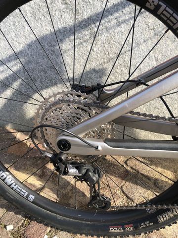 Gebrauchtes BH Lynx Shimano Deore XT 2023 Mountainbike, Hellgrau, 29 — Bild 2 von 5