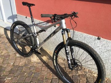Gebrauchtes BH Lynx Shimano Deore XT 2023 Mountainbike, Hellgrau, 29 — Bild 4 von 5