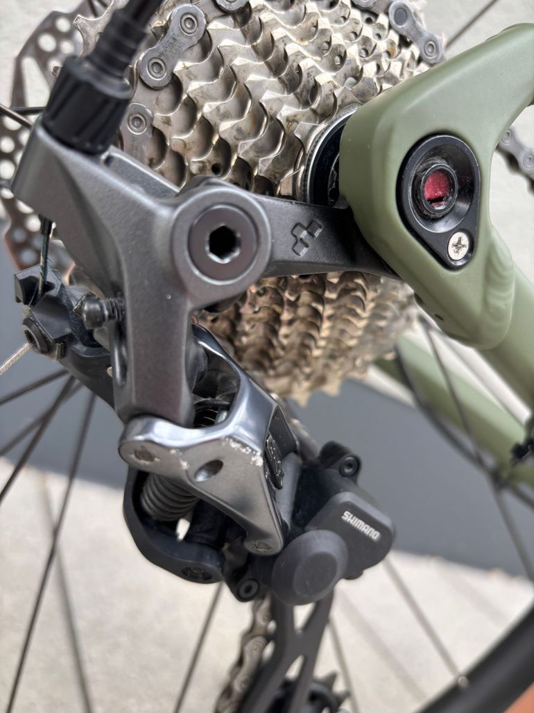 Used CUBE NUROAD RACE 2022 2022 Road & Gravel — image 7 of 9