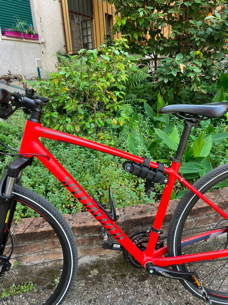 Used Specialized Crosstrail Sport 2017 2017 Urban, Red — image 2 of 11