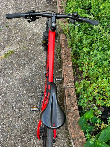 Specialized Crosstrail Sport 2017 2017 Urban usato, Rosso — immagine 6 di 11