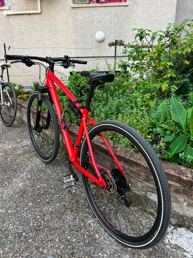 Used Specialized Crosstrail Sport 2017 2017 Urban, Red — image 5 of 11
