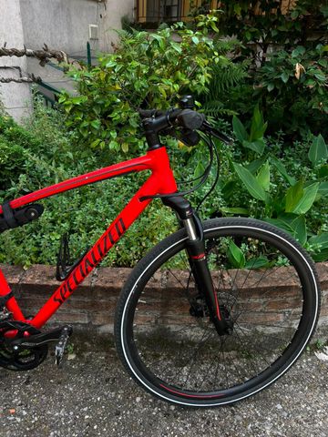 Specialized Crosstrail Sport 2017 2017 Urban usato, Rosso — immagine 8 di 11