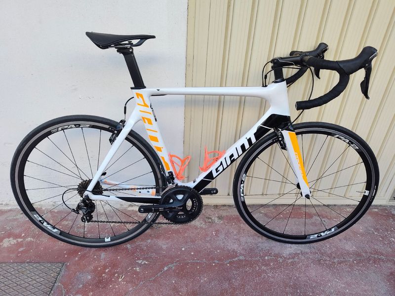 Used Giant Propel Shimano 105 2018 Road & Gravel