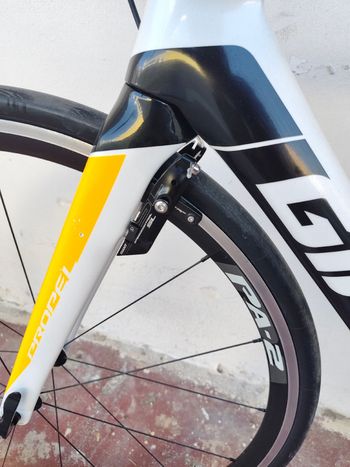 Used Giant Propel Shimano 105 2018 Road & Gravel, Weiß — image 7 of 7