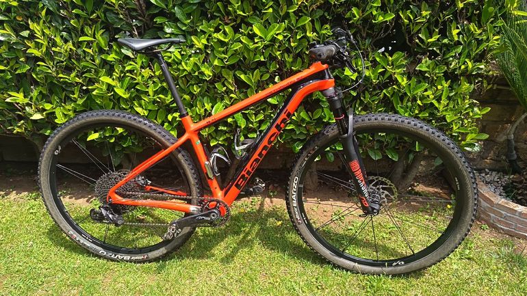 Used Bianchi Methanol SRAM GX 2019 Mountainbike, Red — image 1 of 6
