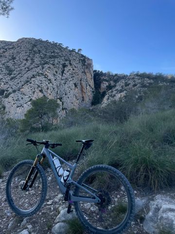 Scott Spark RC Pro 2024 2024 Mountainbike d'occasion — image 2 sur 5