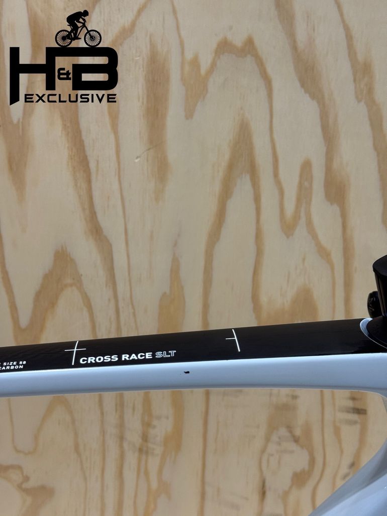 Used CUBE Cross Race C:68X SLT Carbon Sram Force AXS 2022 Road & Gravel, White — image 8 of 12