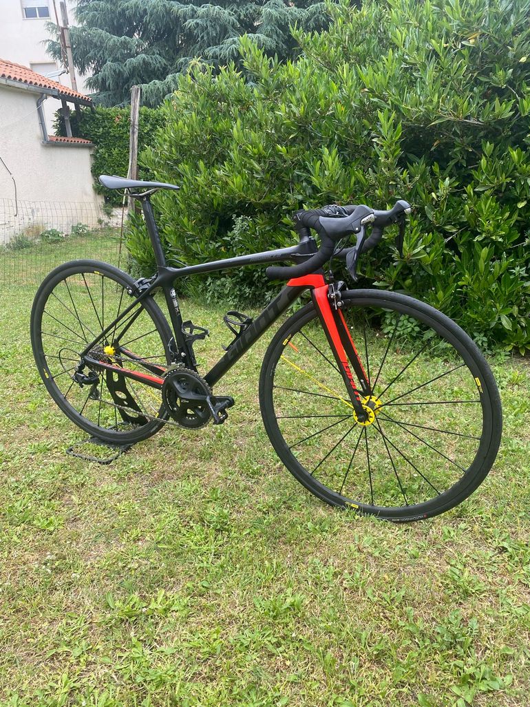 Used Giant TCR Advanced 2 2017 2017 Road & Gravel, Black — image 3 of 11