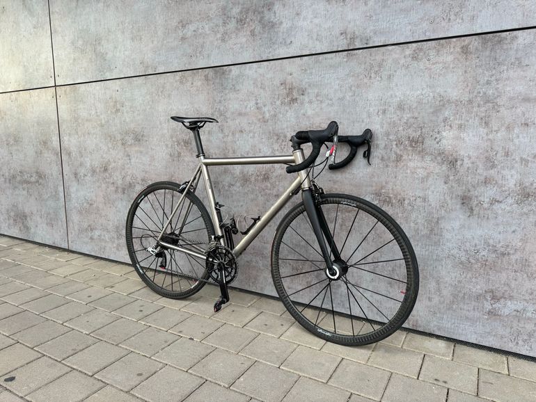 Used Mosaic Mosaic Custom SRAM Red 2016 Road & Gravel, Light Gray — image 7 of 17