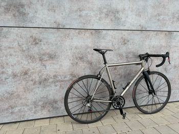 Used Mosaic Mosaic Custom SRAM Red 2016 Road & Gravel, Light Gray — image 8 of 17