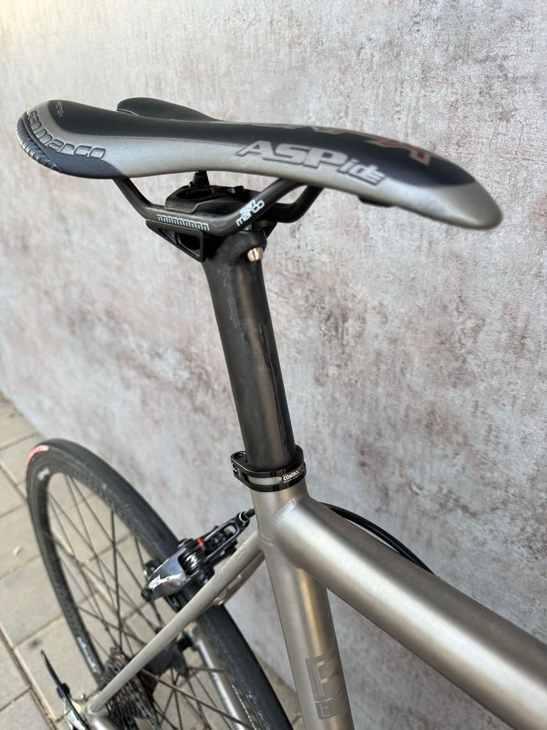 Used Mosaic Mosaic Custom SRAM Red 2016 Road & Gravel, Light Gray — image 10 of 17