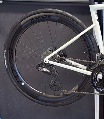 Used Specialized S-Works Tarmac SL8 - Shimano Dura-Ace Di2 2026 2026 Road & Gravel, White — image 3 of 3