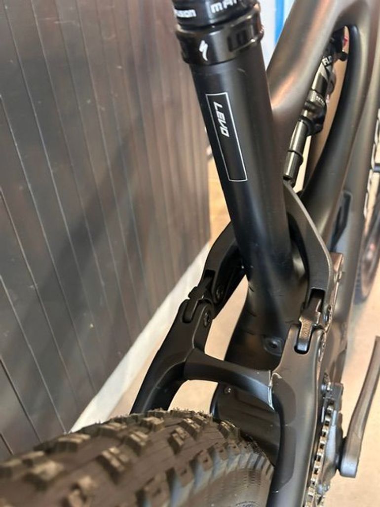 Used Specialized Turbo Levo 3 Comp Carbon 2023 2023 Mountainbike — image 6 of 17