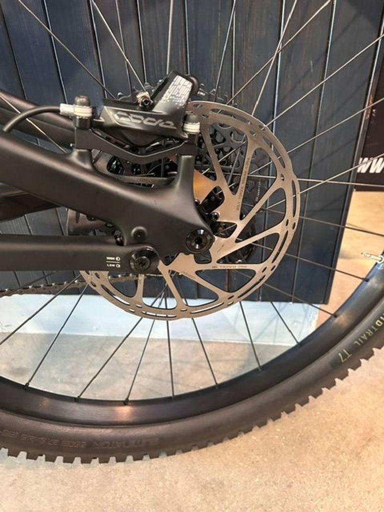 Used Specialized Turbo Levo 3 Comp Carbon 2023 2023 Mountainbike — image 15 of 17