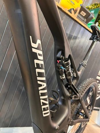 Used Specialized Turbo Levo 3 Comp Carbon 2023 2023 Mountainbike — image 13 of 17