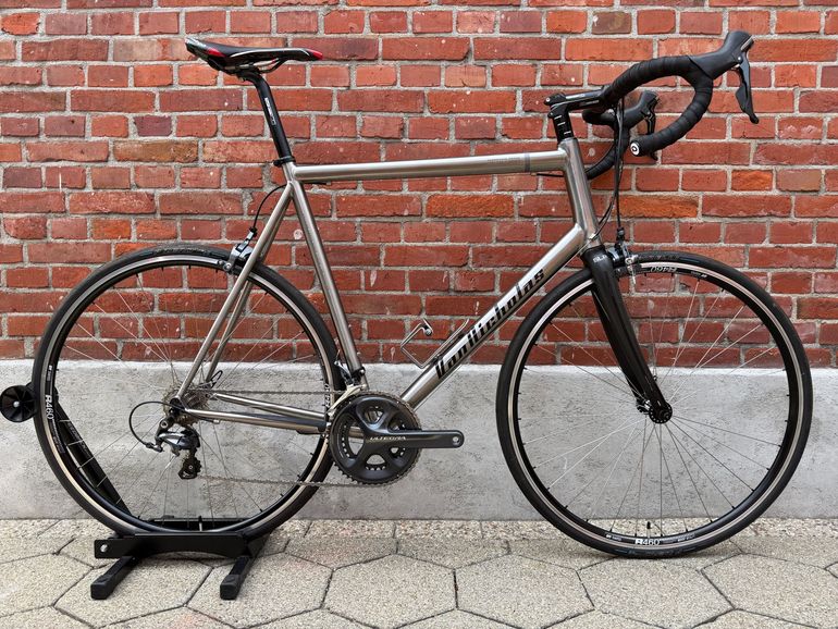 Used Van Nicholas Boreas Shimano Ultegra 2019 Road & Gravel — image 1 of 18