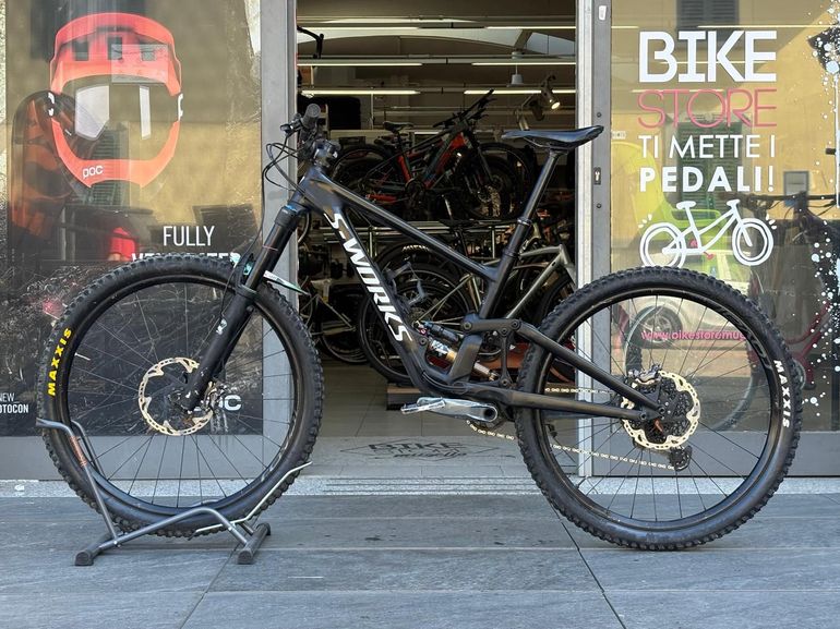 Used Specialized S-Works Enduro 2022 2022 Mountainbike, Black — image 2 of 5